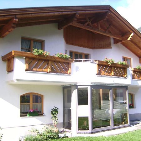 Apartamento Apart Andrea Pfunds Exterior foto